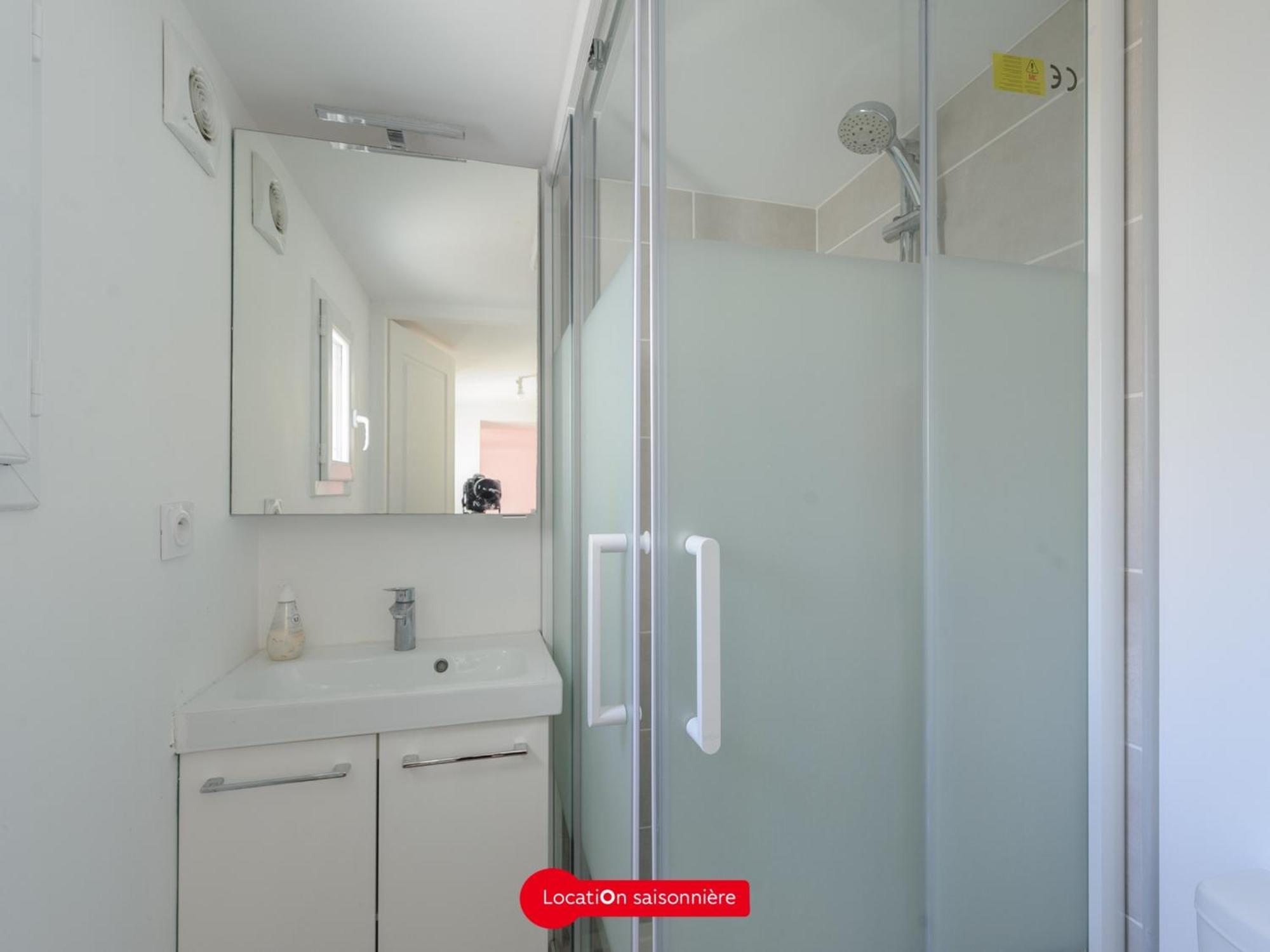 Appartement T2 A 50M De La Plage Avec Cour, Wifi Et Equipements Bebe - 4 Pers, Chatelaillon-Plage - Fr-1-535-17 Ngoại thất bức ảnh